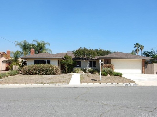 21390 Mayfield Ln