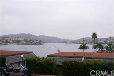 21801 River Rd
