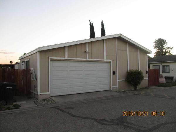 Park Place Manufactured Home Community 80 E. Dawes St Sp # 121Perris, CA 92571