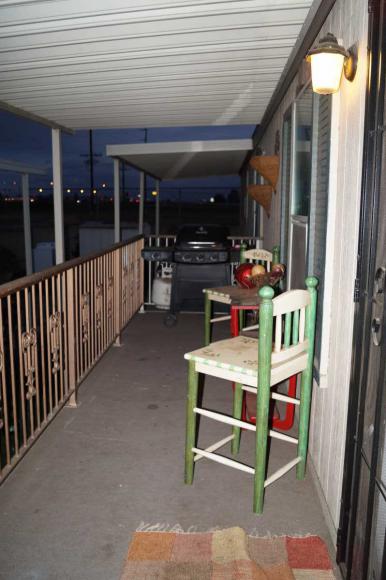 Lake Perris Manufactured Home Community 350 E. San Jacinto, Sp. 99Perris, CA 92571
