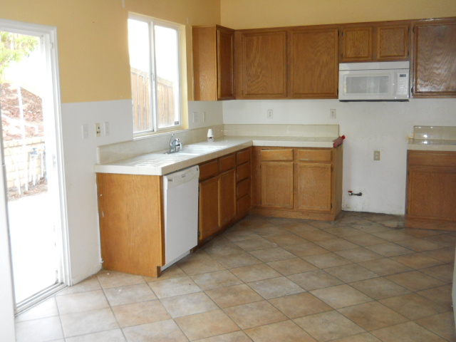 3952 Barbury Palms WayPerris, CA, 92571Riverside County