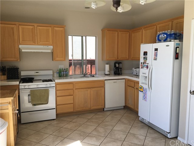 274 Shoal Reef Avenue, San Jacinto, CA 92583