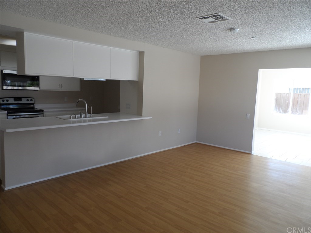 27677 Charlestown Drive, Sun City, CA 92586
