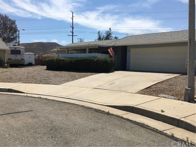 27515 Emory Ct, Menifee, CA 92586