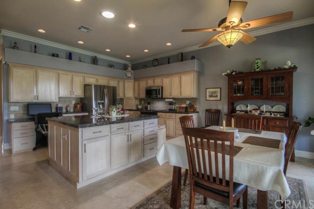 30754 Long Point Dr, Canyon Lake, United States 92587