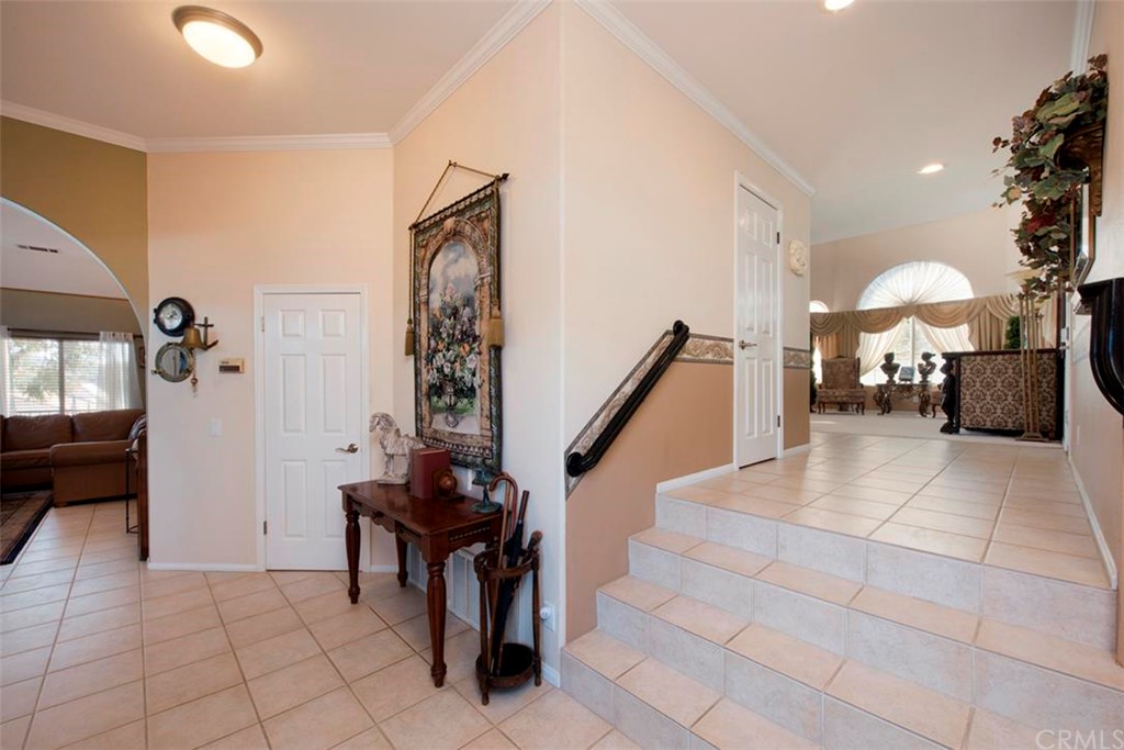 21765 Appaloosa Court, Canyon Lake, CA 92587