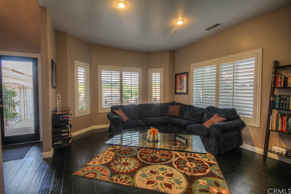 29433 Longhorn Drive, Canyon Lake, CA 92587