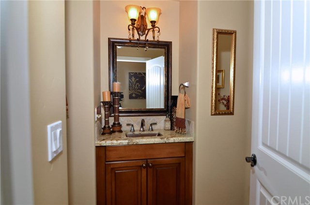 24067 Cruise Circle, Canyon Lake, CA 92587