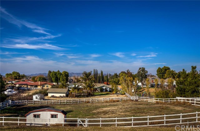 30396 Via Norte, Temecula, CA 92591