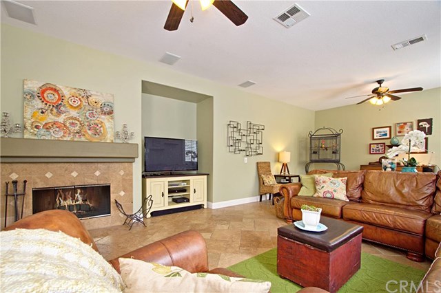 43064 Noble Court, Temecula, CA 92592