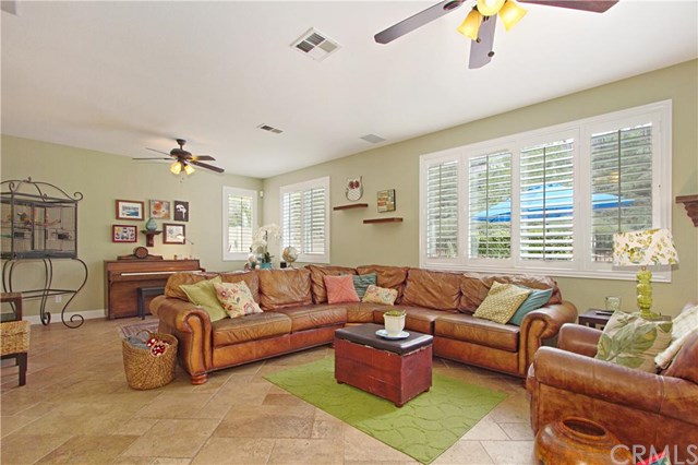 43064 Noble Court, Temecula, CA 92592