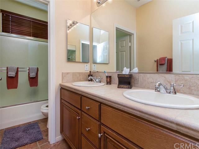 33851 Star Hill Street, Temecula, CA 92592