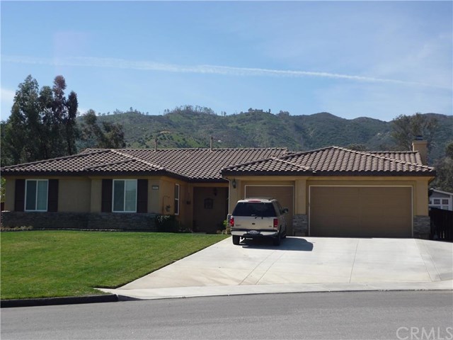 20833 Sundrops Lane, Wildomar, CA 92595