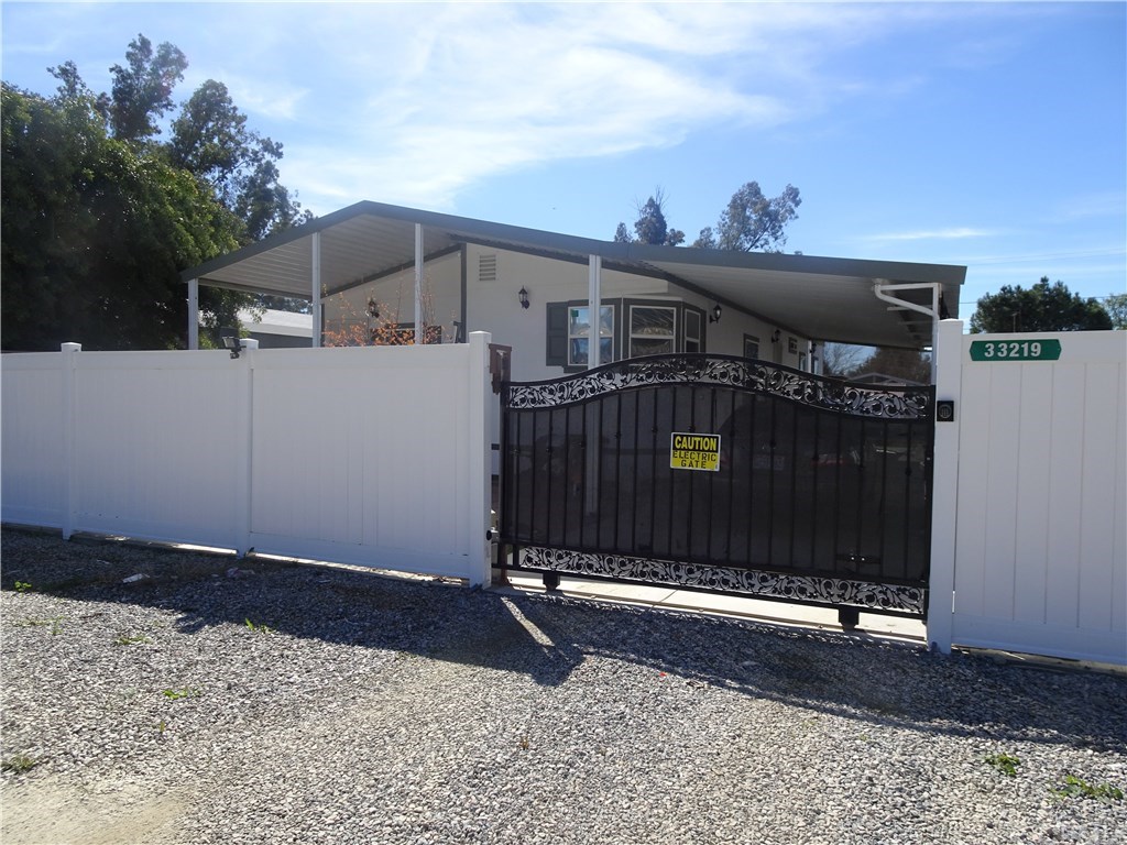 33219 Gough Street, Winchester, CA 92596