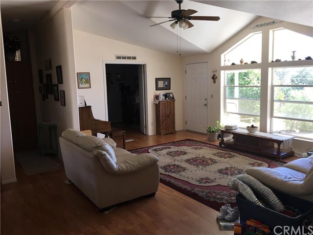 32918 Grand Avenue, Winchester, CA 92596