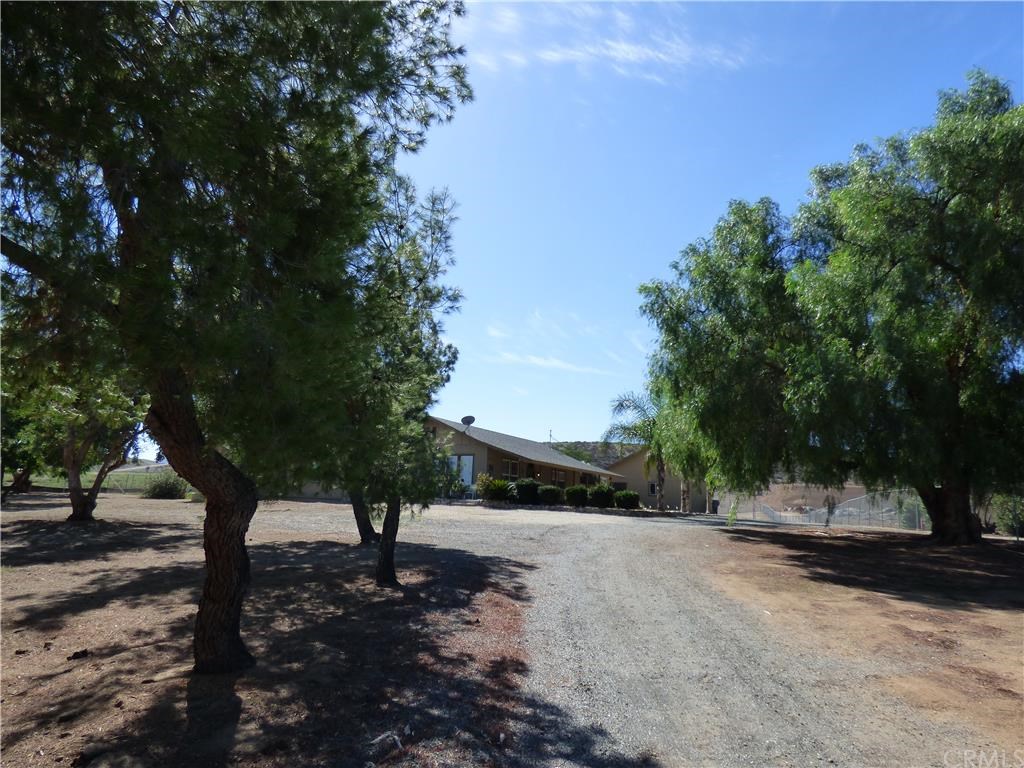 32007 Scott Road, Winchester, CA 92596