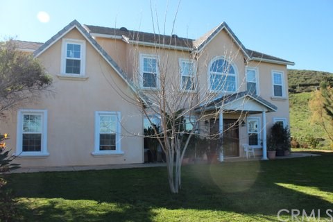 33475 Christine Lane, Winchester, CA 92596