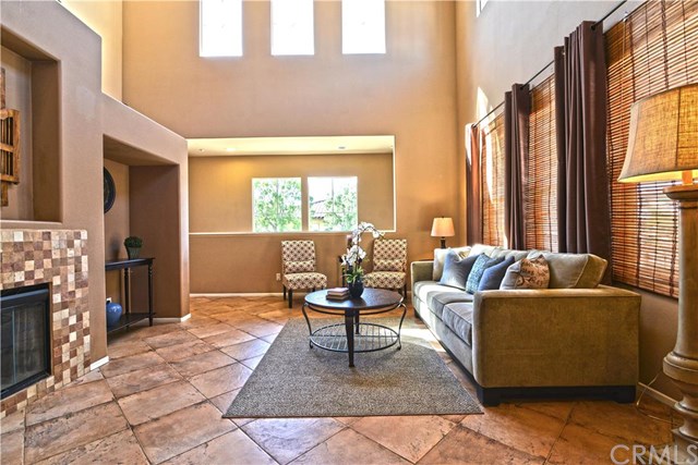 215 Lockford, Irvine, CA 92602