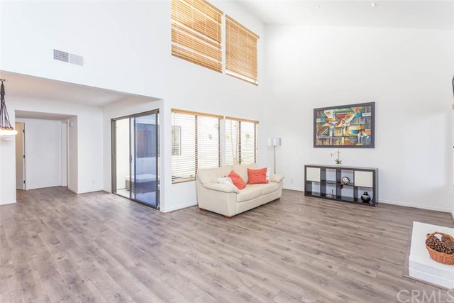 24 Navarre, Irvine, CA 92612