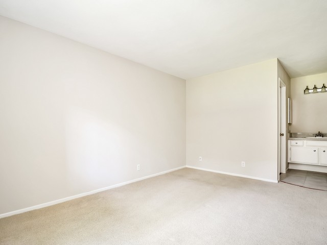 88 Greenfield Unit 91Irvine, CA, 92614Orange County