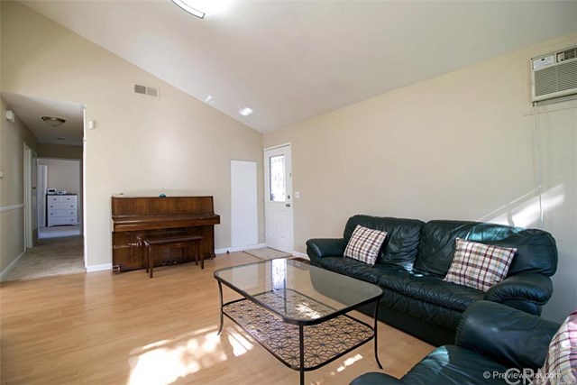 3922 Claremont Street, Irvine, CA 92614