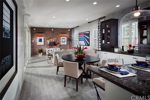 265 Follyhatch, Irvine, CA 92618