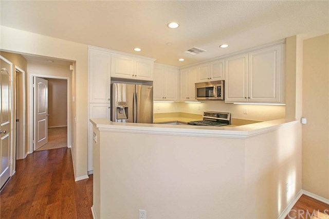 96 Hedge Bloom, Irvine, CA 92618