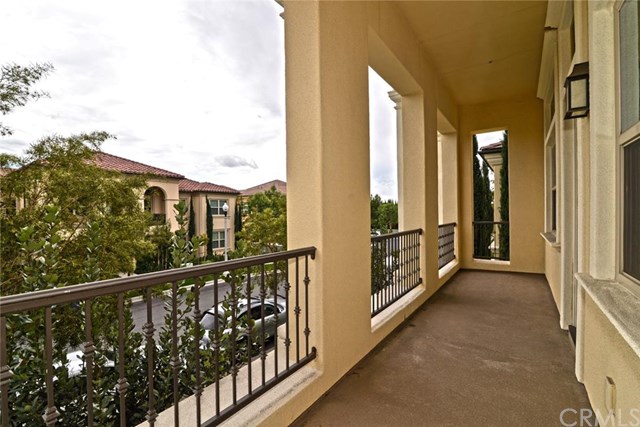 33 Kempton, Irvine, CA 92620