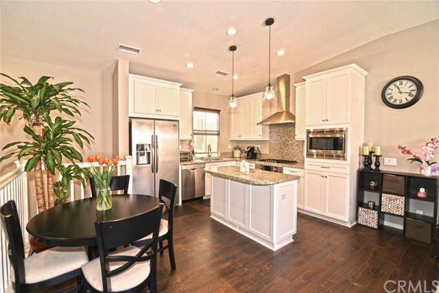 161 Rose Arch, Irvine, CA 92620