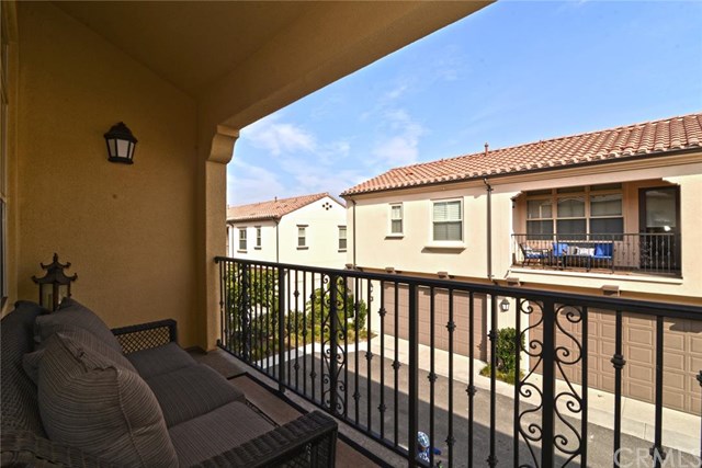 161 Rose Arch, Irvine, CA 92620
