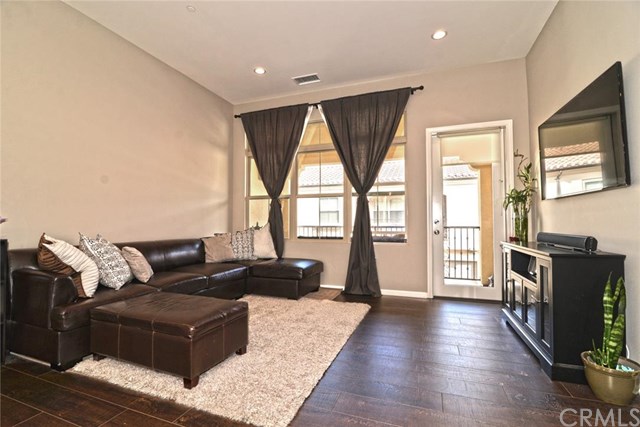 161 Rose Arch, Irvine, CA 92620