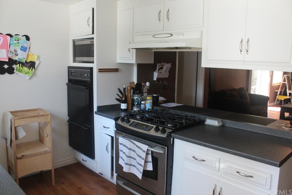 981 Presidio Drive, Costa Mesa, CA 92626