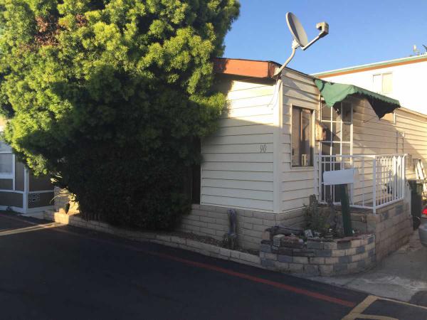 Costa Mesa Mobile Home Estates 327 W. Wilson St. #90Costa Mesa, CA 92626