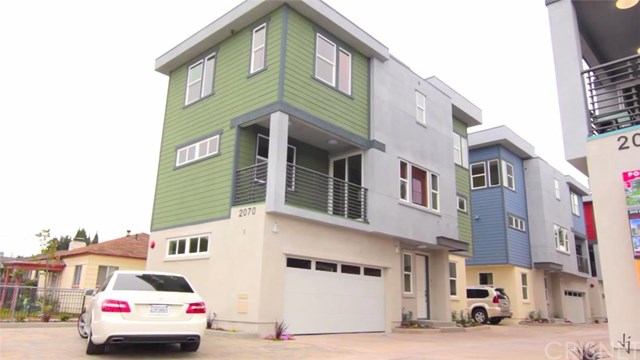 2070 Maple Avenue, Costa Mesa, CA 92627
