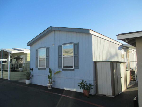 Starlite Village 2060 Newport BlvdCosta Mesa, CA 92627