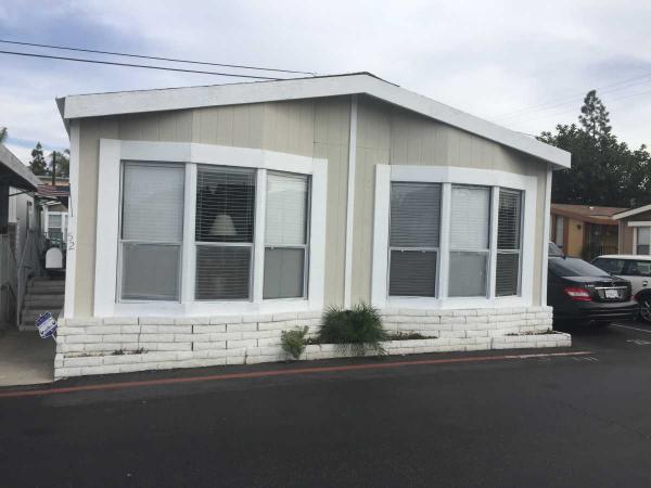 Costa Mesa Mobile Home Estates 327 W. Wilson St.#52Costa Mesa, CA 92627