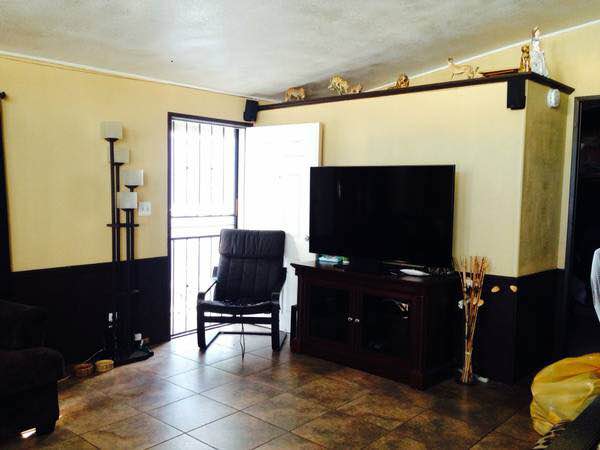 Costa Mesa Mobile Home Estates 327 W. Wilson St. #11Costa Mesa, CA 92627
