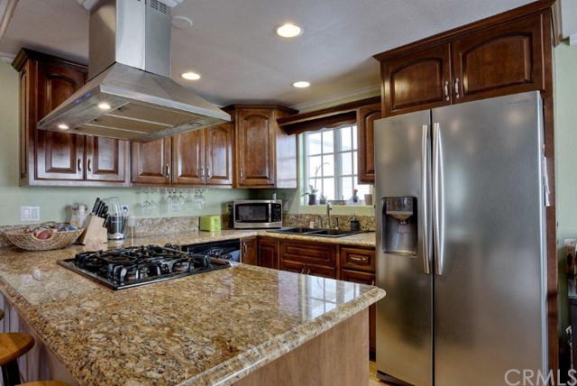 115 Del Mar Avenue, Costa Mesa, CA 92627