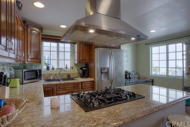 115 Del Mar Avenue, Costa Mesa, CA 92627