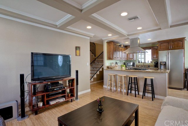 115 Del Mar Avenue, Costa Mesa, CA 92627