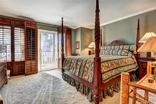 2222 Canyon Drive, Costa Mesa, CA 92627