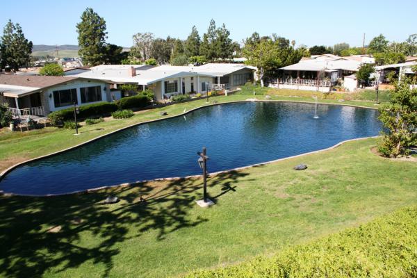 Forest Gardens Mobile Home Community24001 MUIRLANDSLake Forest, CA 92630
