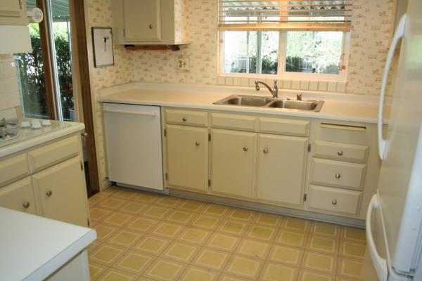 Prothero Mobile Home Estates24701 RAYMOND#85Lake Forest, CA 92630