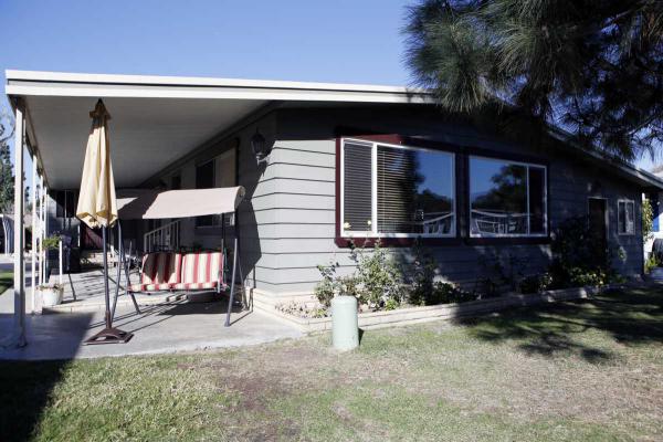Forest Gardens Mobile Home Community24001 Muirlands #207Lake Forest, CA 92630