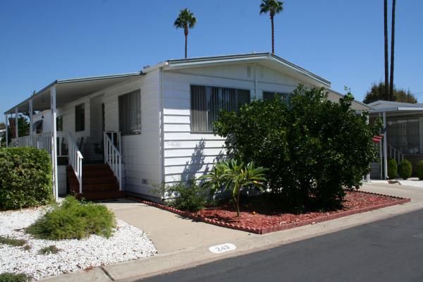El Toro Estates24921 MUIRLANDS #243Lake Forest, CA 92630