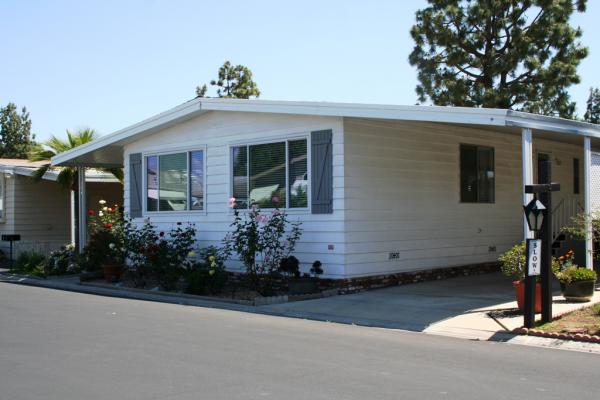 Forest Gardens Mobile Home Community24001 MUIRLANDS #100Lake Forest, CA 92630