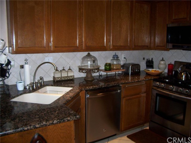 22101 NEWBRIDGE Drive, Lake Forest, CA 92630