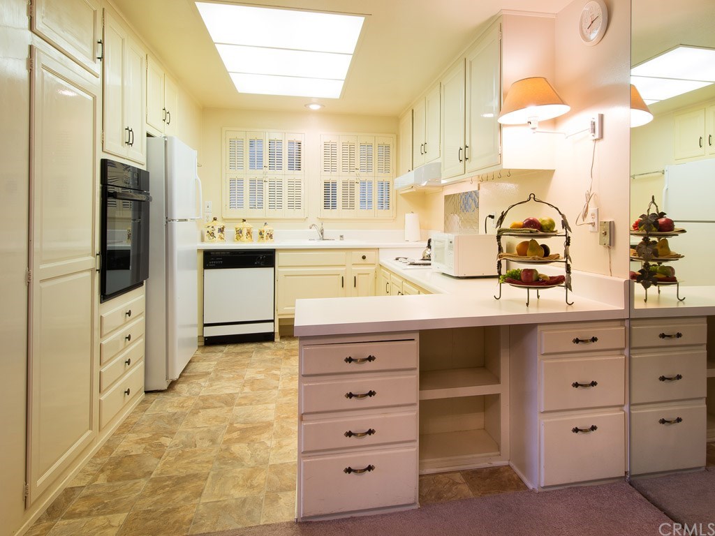 2141 Ronda Granada, Laguna Woods, CA 92637