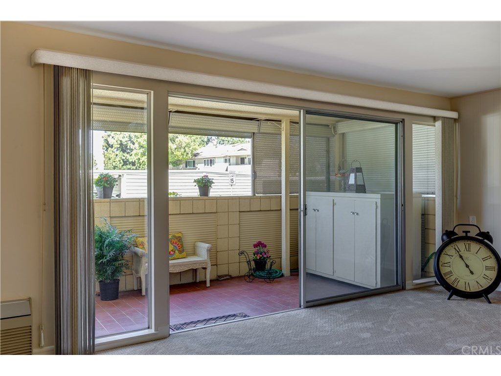 1 Via Castilla, Laguna Woods, CA 92637