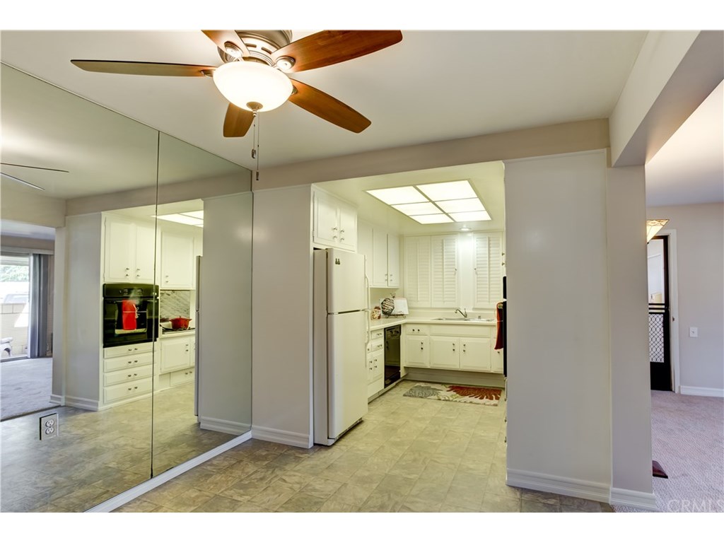 1 Via Castilla, Laguna Woods, CA 92637